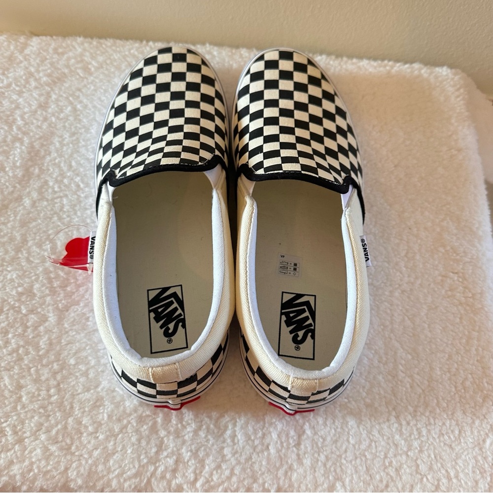 Men’s Vans Checkerboard Slip-Ons - Picture 5 of 10